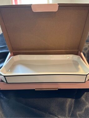 ODEME Porcelain Catchall Tray NIB White Jewelry Tray Vanity Trinket Dish